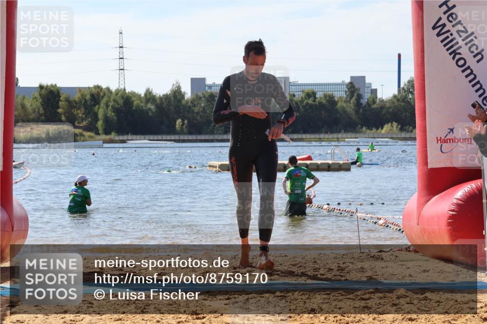 07.09.2025 - 19. Norderstedt Triathlon Luisa Fischer http://msf.ph/oto/8759170 07.09.2025 12:03:38 Schwimmen 212 meine-sportfotos.de