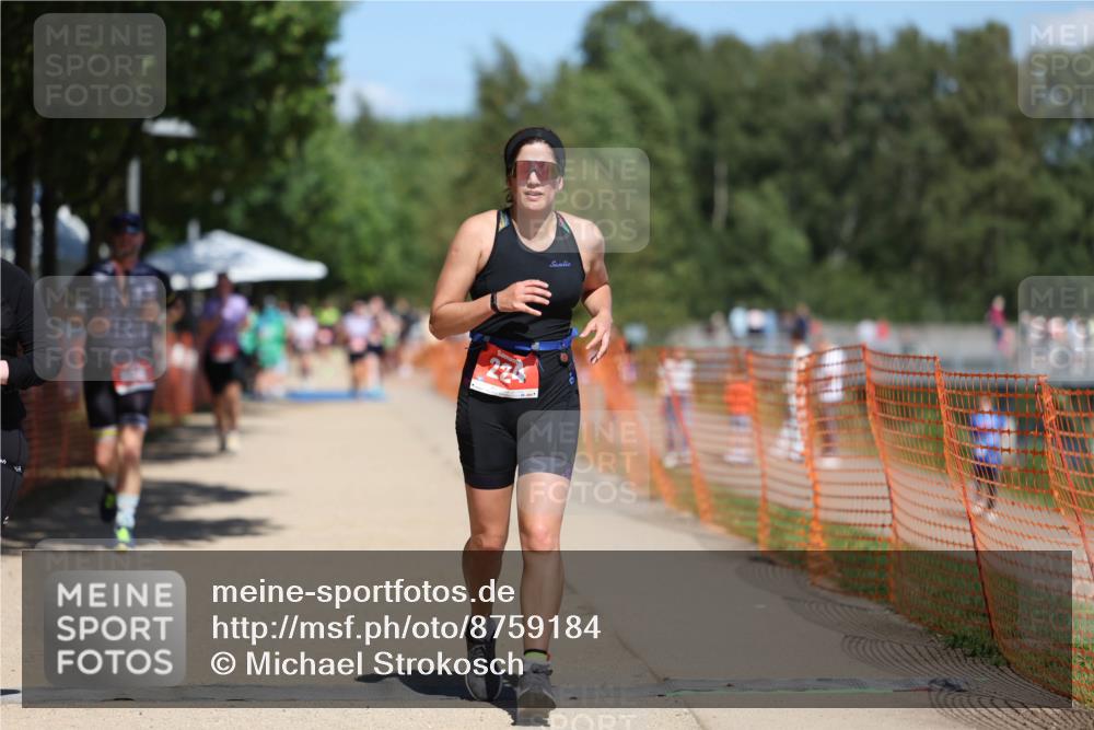 07.09.2025 - 19. Norderstedt Triathlon Michael Strokosch http://msf.ph/oto/8759184 07.09.2025 13:14:36 Laufen 224, 852, 858, 1270, 1388 meine-sportfotos.de