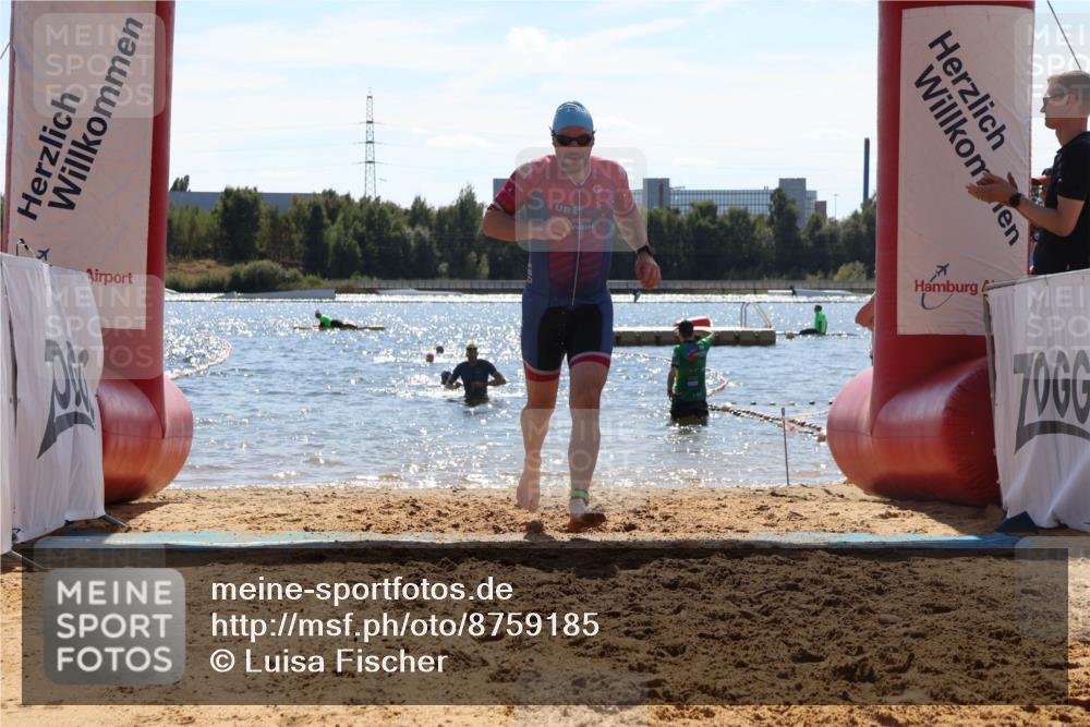 07.09.2025 - 19. Norderstedt Triathlon Luisa Fischer http://msf.ph/oto/8759185 07.09.2025 13:46:41 Schwimmen 1019 meine-sportfotos.de