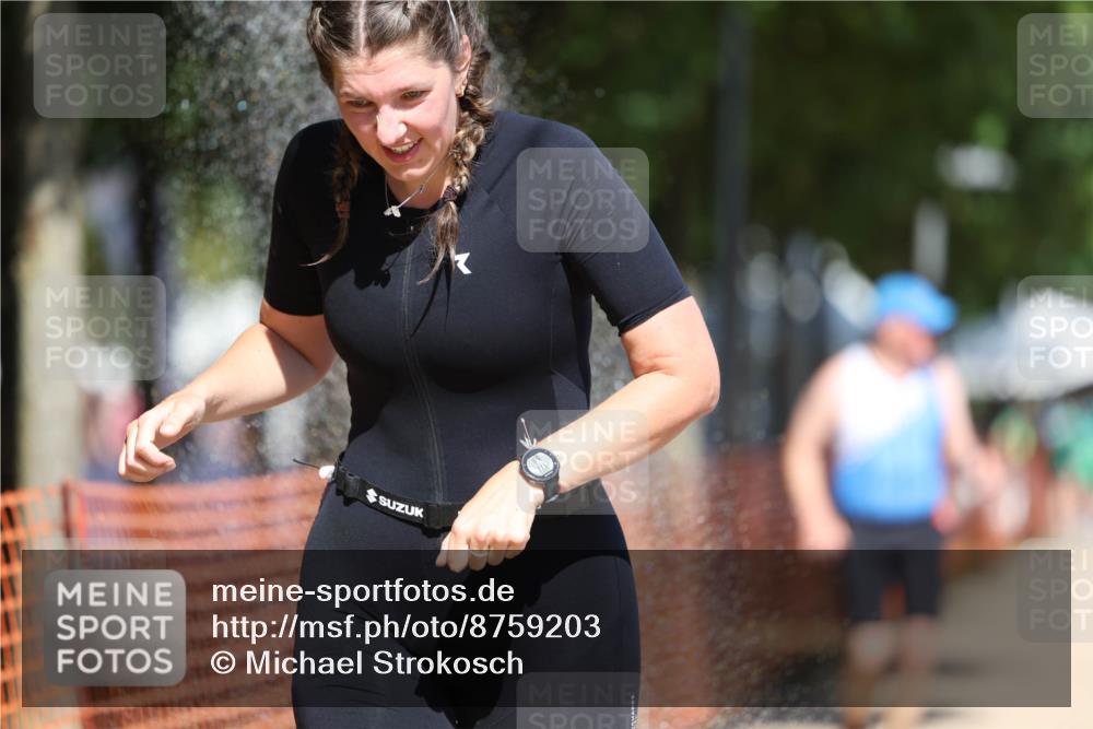 07.09.2025 - 19. Norderstedt Triathlon Michael Strokosch http://msf.ph/oto/8759203 07.09.2025 12:52:20 Laufen 218, 282, 700, 1371 meine-sportfotos.de