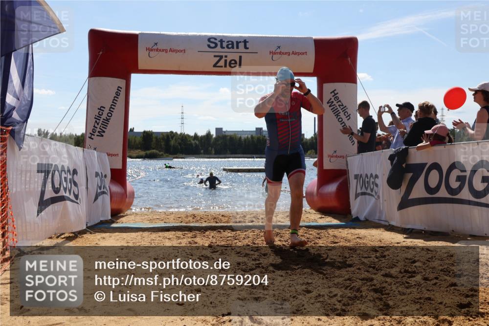 07.09.2025 - 19. Norderstedt Triathlon Luisa Fischer http://msf.ph/oto/8759204 07.09.2025 13:46:42 Schwimmen 1019 meine-sportfotos.de
