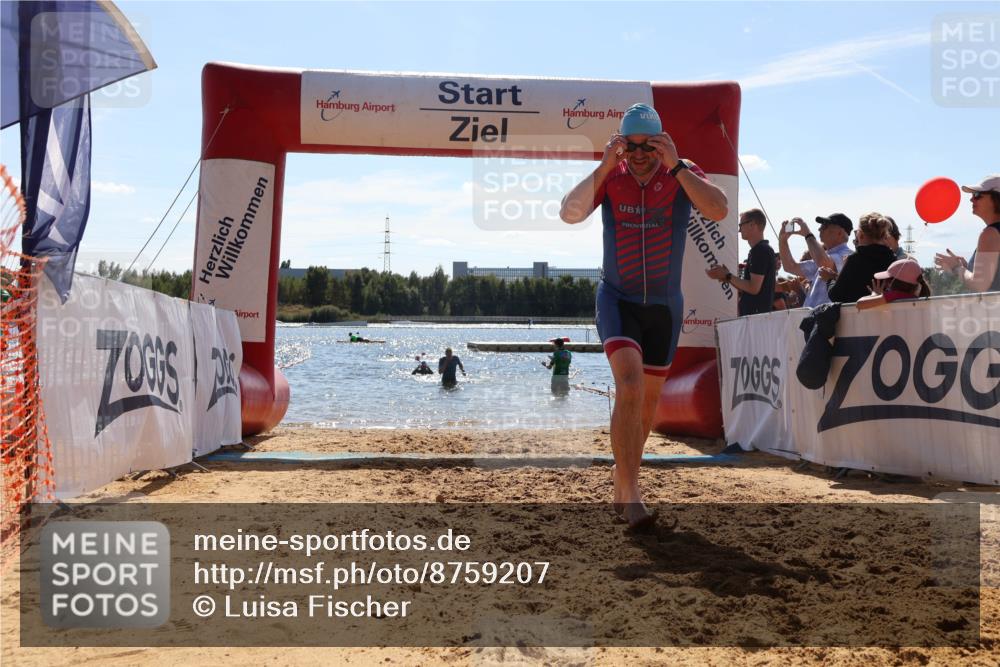 07.09.2025 - 19. Norderstedt Triathlon Luisa Fischer http://msf.ph/oto/8759207 07.09.2025 13:46:42 Schwimmen 1019 meine-sportfotos.de