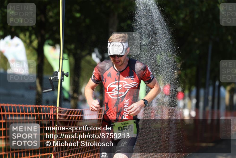 07.09.2025 - 19. Norderstedt Triathlon Michael Strokosch http://msf.ph/oto/8759213 07.09.2025 14:56:55 Laufen 959, 971, 975, 1031 meine-sportfotos.de