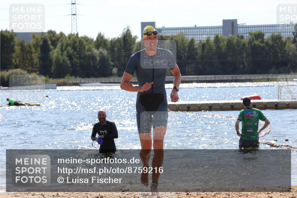 07.09.2025 - 19. Norderstedt Triathlon Luisa Fischer http://msf.ph/oto/8759216 07.09.2025 13:46:54 Schwimmen 1478 meine-sportfotos.de