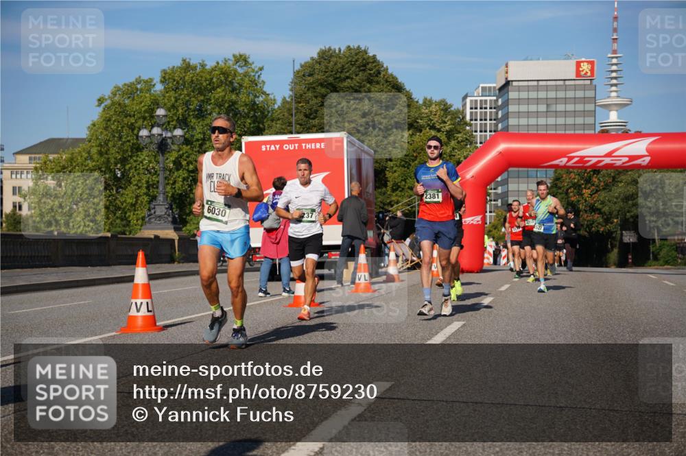 07.09.2025 - BARMER Alsterlauf Yannick Fuchs http://msf.ph/oto/8759230 07.09.2025 09:39:27 Laufen 6030, 237, 2381 meine-sportfotos.de