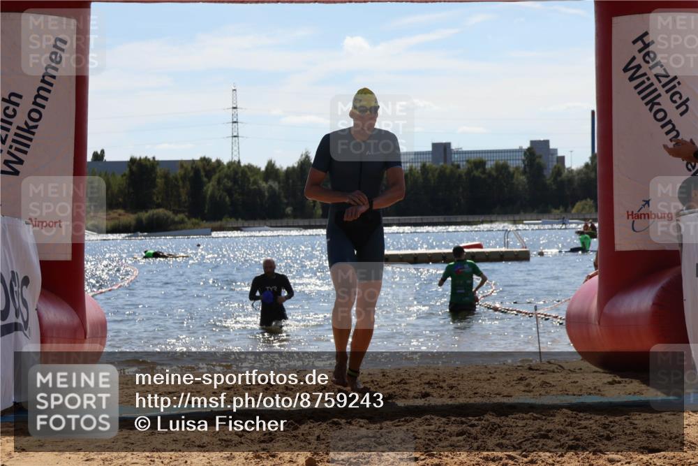 07.09.2025 - 19. Norderstedt Triathlon Luisa Fischer http://msf.ph/oto/8759243 07.09.2025 13:46:55 Schwimmen 1478 meine-sportfotos.de