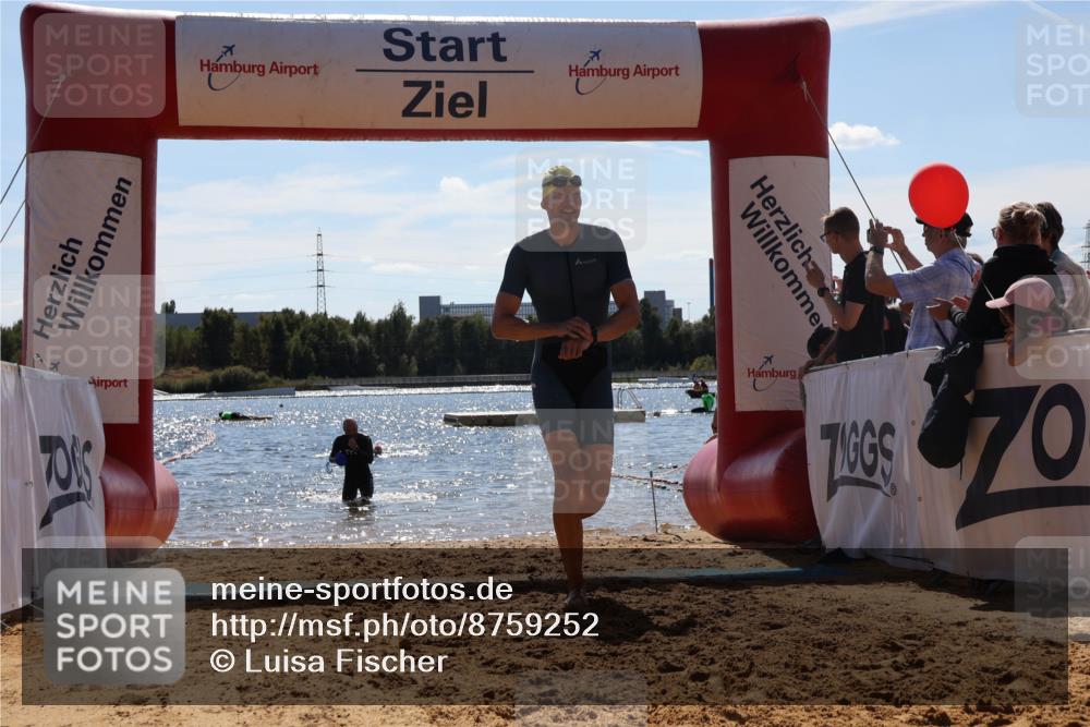 07.09.2025 - 19. Norderstedt Triathlon Luisa Fischer http://msf.ph/oto/8759252 07.09.2025 13:46:56 Schwimmen 1478 meine-sportfotos.de