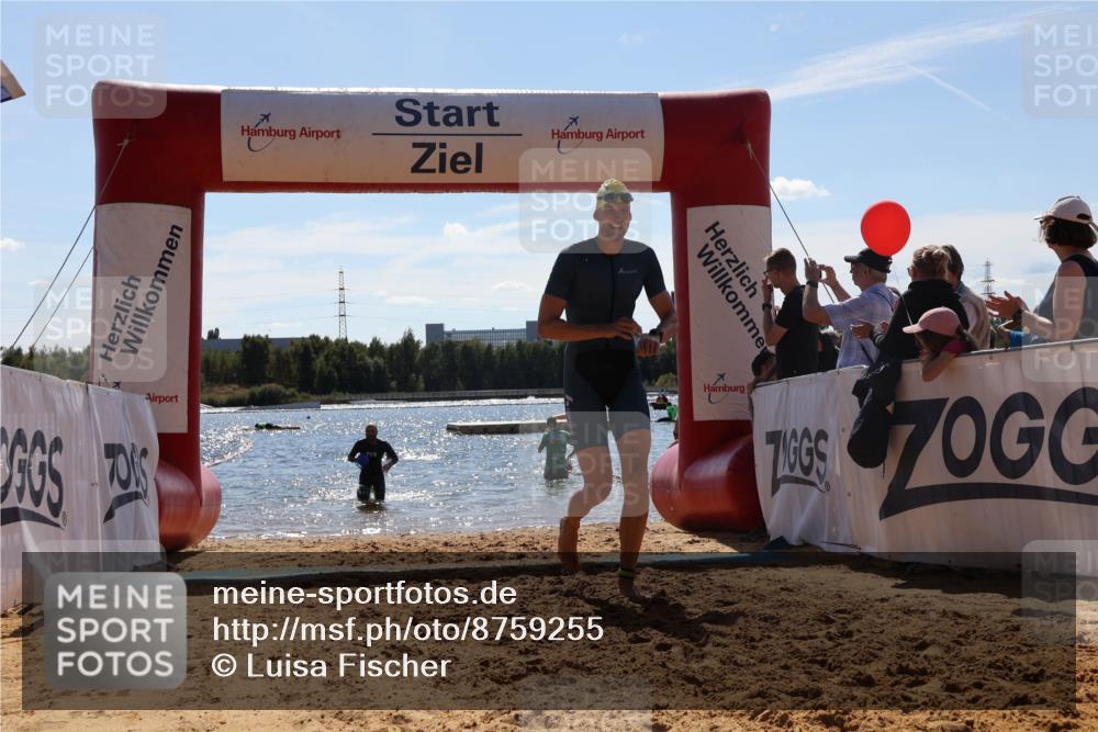 07.09.2025 - 19. Norderstedt Triathlon Luisa Fischer http://msf.ph/oto/8759255 07.09.2025 13:46:57 Schwimmen 395, 1478 meine-sportfotos.de