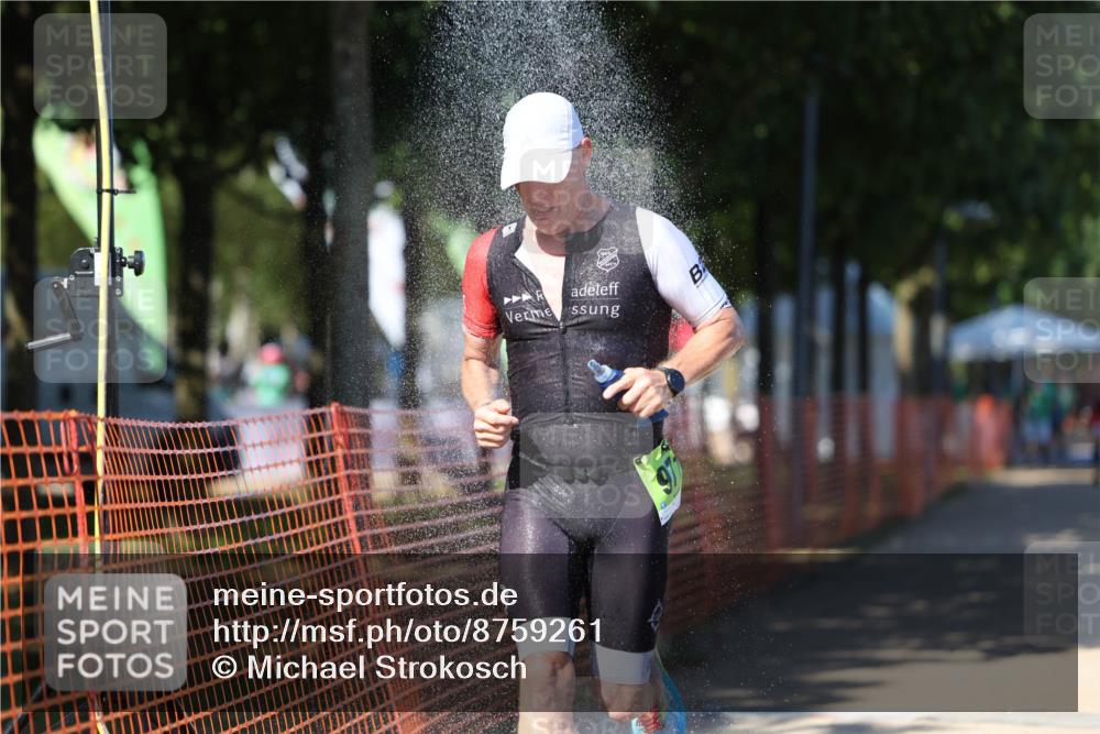 07.09.2025 - 19. Norderstedt Triathlon Michael Strokosch http://msf.ph/oto/8759261 07.09.2025 14:57:01 Laufen 971 meine-sportfotos.de