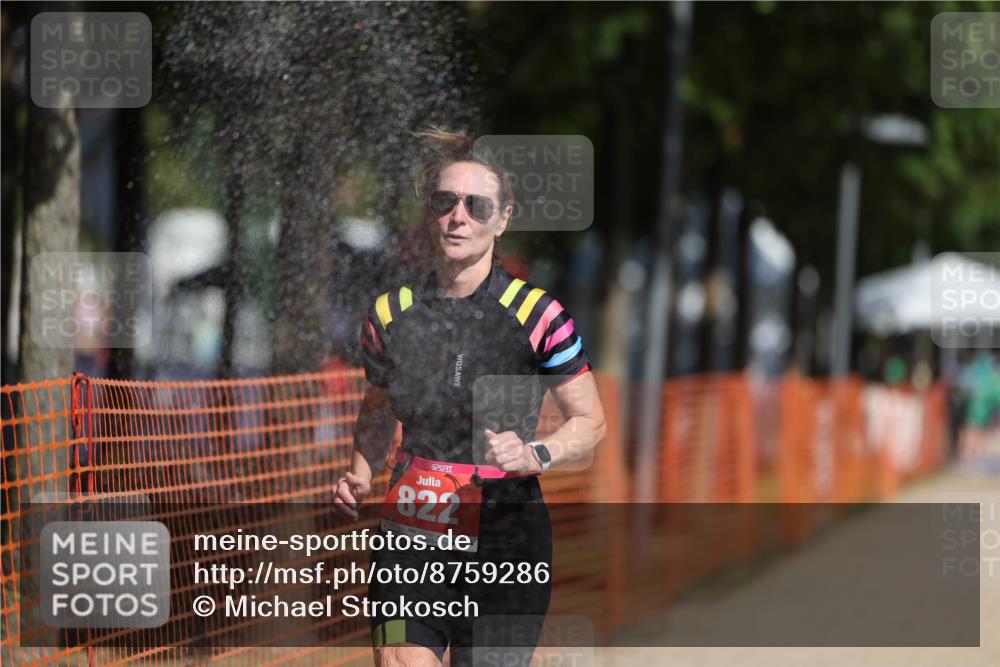 07.09.2025 - 19. Norderstedt Triathlon Michael Strokosch http://msf.ph/oto/8759286 07.09.2025 12:06:05 Laufen 822 meine-sportfotos.de