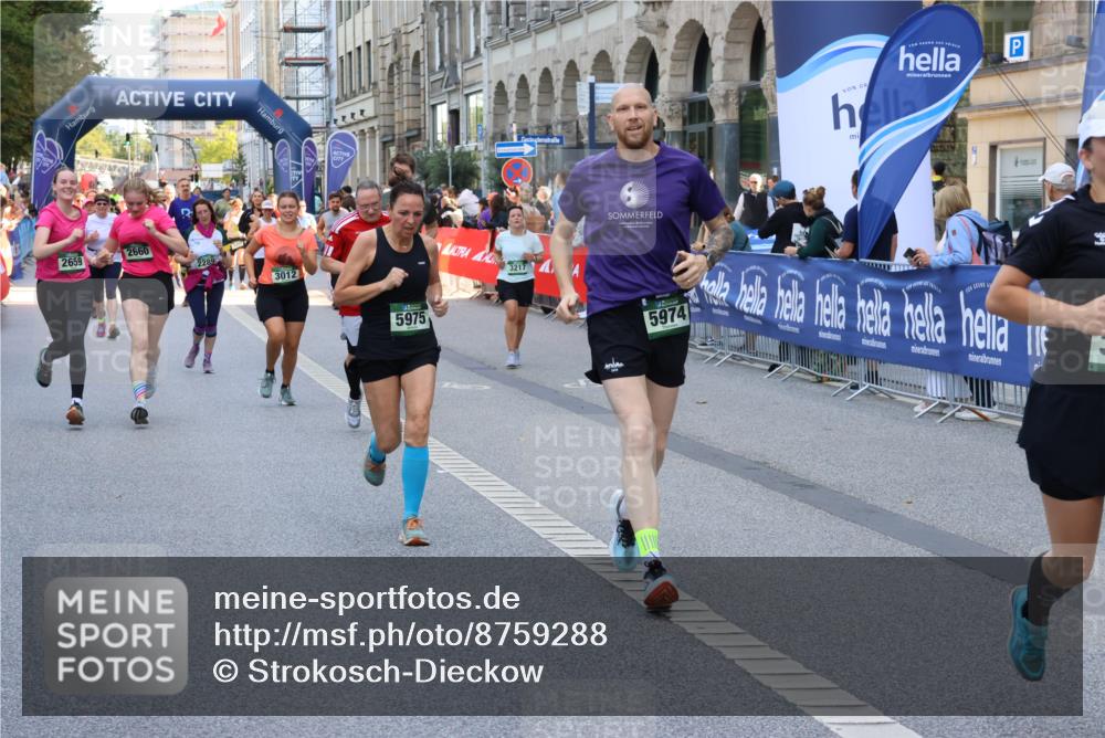07.09.2025 - BARMER Alsterlauf Strokosch-Dieckow http://msf.ph/oto/8759288 07.09.2025 10:13:21 Ziel 2295, 2387, 2875, 2876, 2892, 3031, 3121, 3181, 3332, 3333, 3334, 3373, 3379, 3424, 3425, 3511, 3564, 3644, 3769, 3833, 3879, 4181, 4548, 4659, 4716, 4718, 4761, 4881, 4958, 5054, 5059, 5414, 5502, 5743, 6158, 6317, 6318, 8417 meine-sportfotos.de