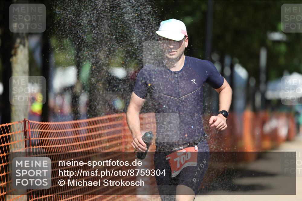 07.09.2025 - 19. Norderstedt Triathlon Michael Strokosch http://msf.ph/oto/8759304 07.09.2025 12:52:24 Laufen 700, 1371 meine-sportfotos.de