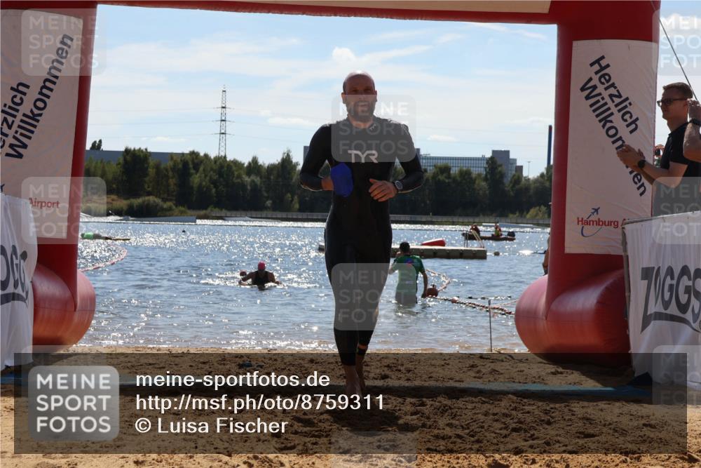 07.09.2025 - 19. Norderstedt Triathlon Luisa Fischer http://msf.ph/oto/8759311 07.09.2025 13:47:04 Schwimmen 395, 1478 meine-sportfotos.de