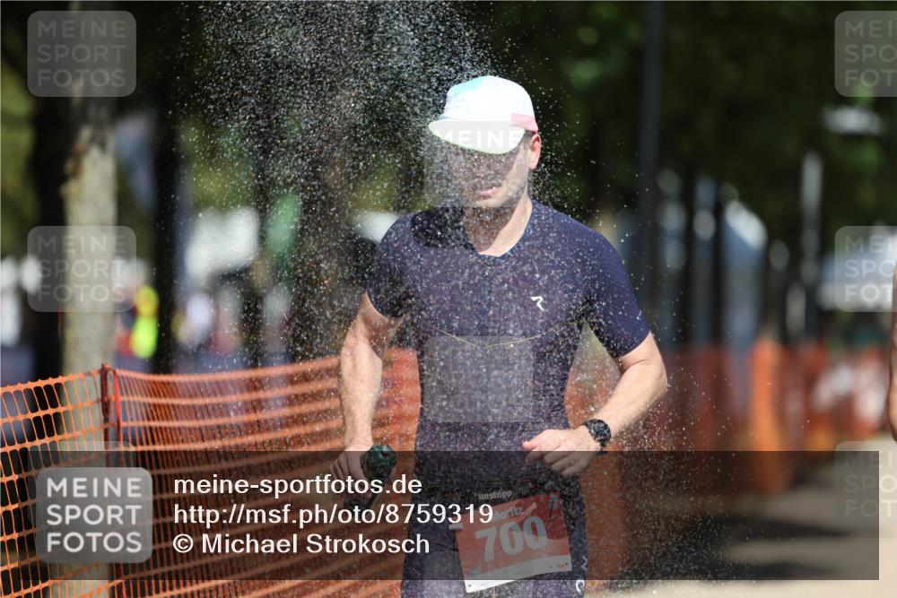 07.09.2025 - 19. Norderstedt Triathlon Michael Strokosch http://msf.ph/oto/8759319 07.09.2025 12:52:24 Laufen 700, 1371 meine-sportfotos.de