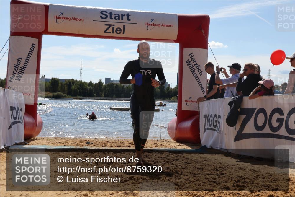 07.09.2025 - 19. Norderstedt Triathlon Luisa Fischer http://msf.ph/oto/8759320 07.09.2025 13:47:05 Schwimmen 395, 1478 meine-sportfotos.de