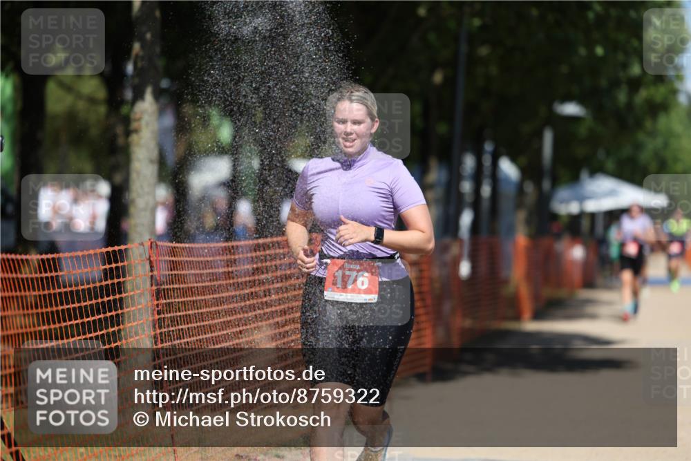 07.09.2025 - 19. Norderstedt Triathlon Michael Strokosch http://msf.ph/oto/8759322 07.09.2025 13:14:47 Laufen 176 meine-sportfotos.de
