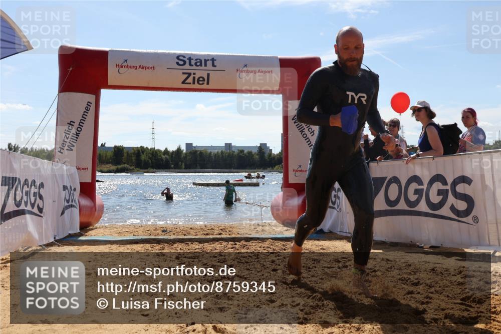 07.09.2025 - 19. Norderstedt Triathlon Luisa Fischer http://msf.ph/oto/8759345 07.09.2025 13:47:06 Schwimmen 395, 1478 meine-sportfotos.de