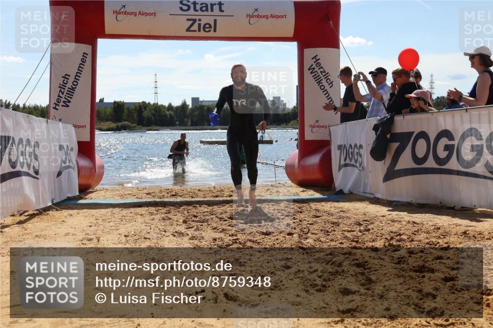 07.09.2025 - 19. Norderstedt Triathlon Luisa Fischer http://msf.ph/oto/8759348 07.09.2025 13:47:14 Schwimmen 395, 1408 meine-sportfotos.de