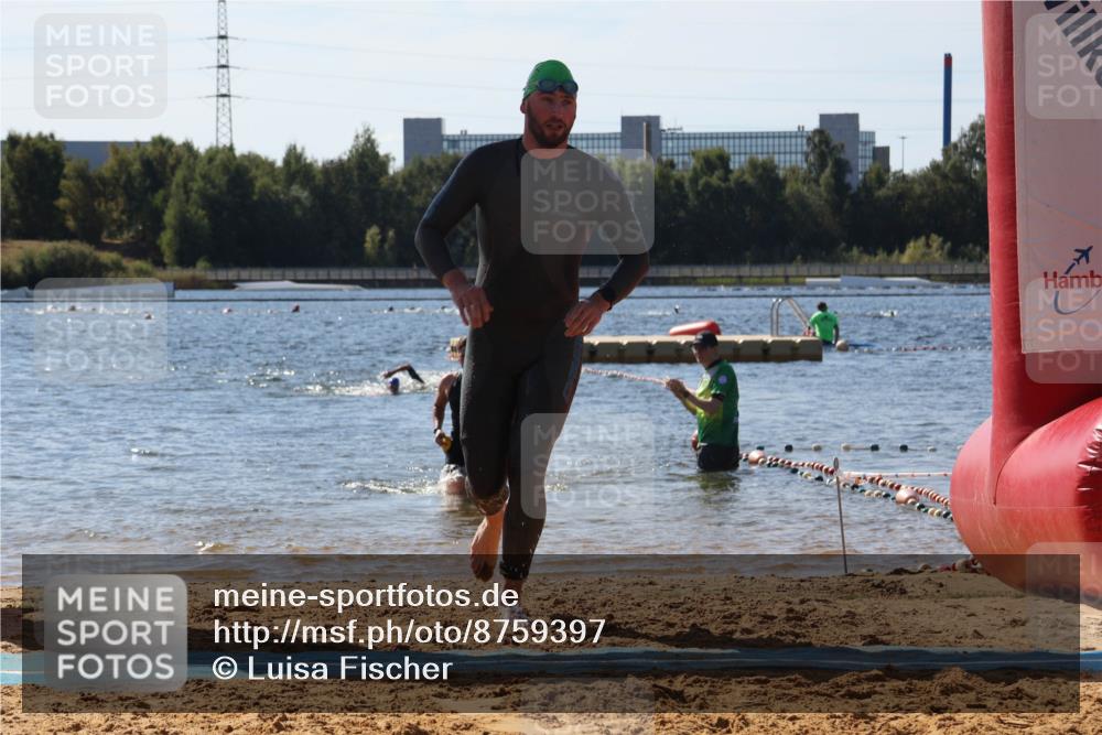 07.09.2025 - 19. Norderstedt Triathlon Luisa Fischer http://msf.ph/oto/8759397 07.09.2025 12:04:23 Schwimmen 732 meine-sportfotos.de