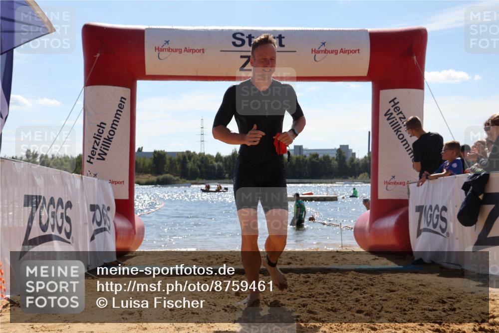 07.09.2025 - 19. Norderstedt Triathlon Luisa Fischer http://msf.ph/oto/8759461 07.09.2025 13:47:42 Schwimmen 427 meine-sportfotos.de