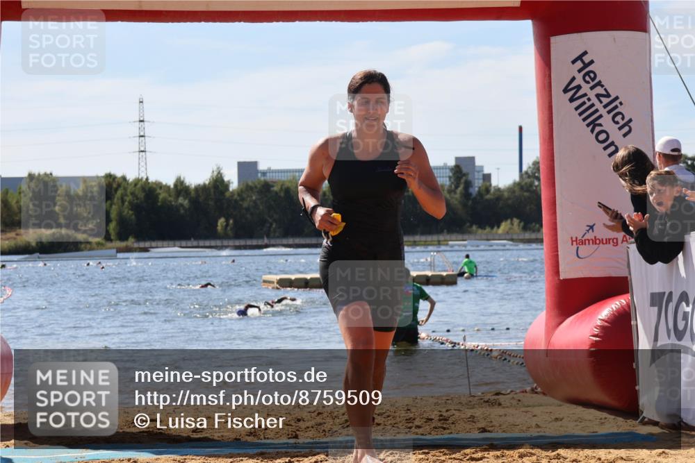 07.09.2025 - 19. Norderstedt Triathlon Luisa Fischer http://msf.ph/oto/8759509 07.09.2025 12:04:31 Schwimmen 224, 732 meine-sportfotos.de