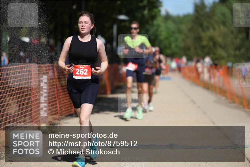 07.09.2025 - 19. Norderstedt Triathlon Michael Strokosch http://msf.ph/oto/8759512 07.09.2025 13:14:58 Laufen 262, 275, 308, 1264, 1382 meine-sportfotos.de