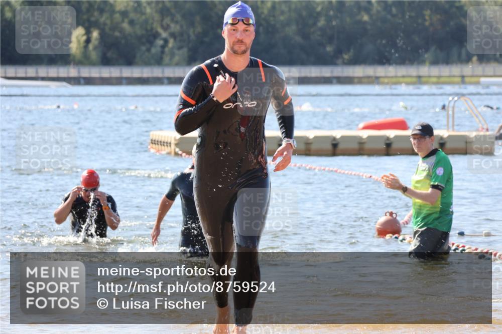 07.09.2025 - 19. Norderstedt Triathlon Luisa Fischer http://msf.ph/oto/8759524 07.09.2025 12:04:49 Schwimmen 769 meine-sportfotos.de