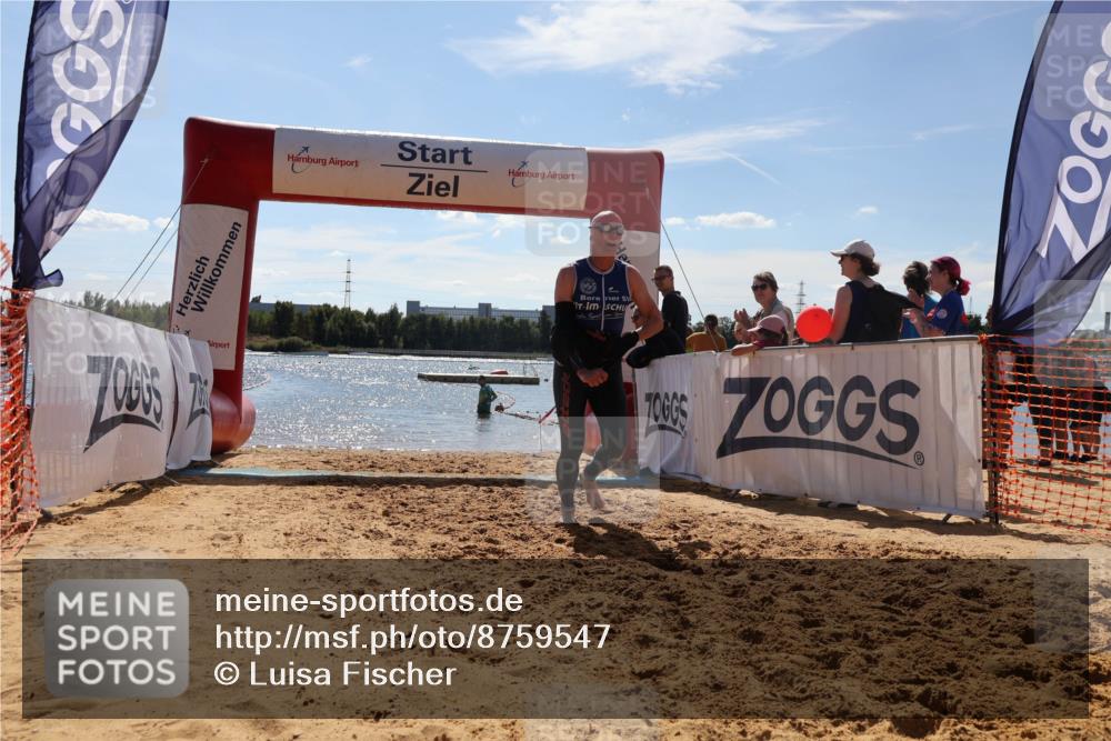 07.09.2025 - 19. Norderstedt Triathlon Luisa Fischer http://msf.ph/oto/8759547 07.09.2025 13:49:18 Schwimmen 967 meine-sportfotos.de