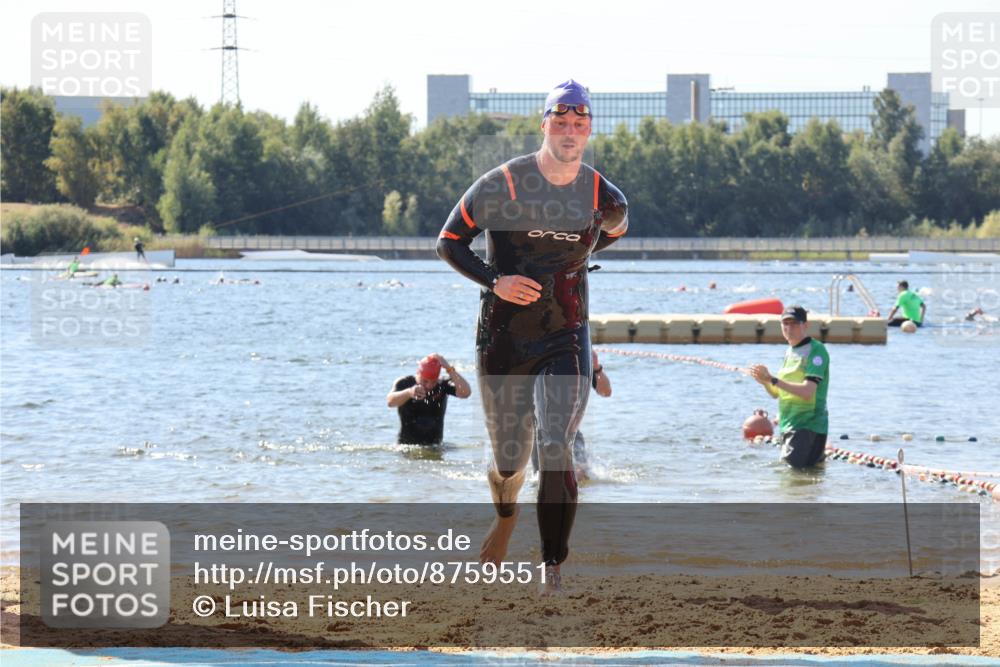 07.09.2025 - 19. Norderstedt Triathlon Luisa Fischer http://msf.ph/oto/8759551 07.09.2025 12:04:50 Schwimmen 769 meine-sportfotos.de