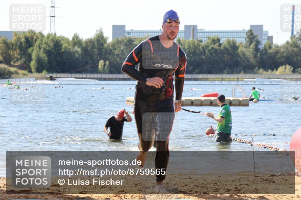 07.09.2025 - 19. Norderstedt Triathlon Luisa Fischer http://msf.ph/oto/8759565 07.09.2025 12:04:51 Schwimmen 769 meine-sportfotos.de