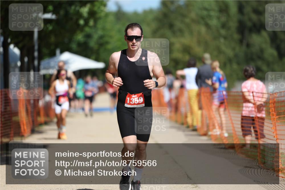07.09.2025 - 19. Norderstedt Triathlon Michael Strokosch http://msf.ph/oto/8759566 07.09.2025 12:52:48 Laufen 767, 802, 1359 meine-sportfotos.de