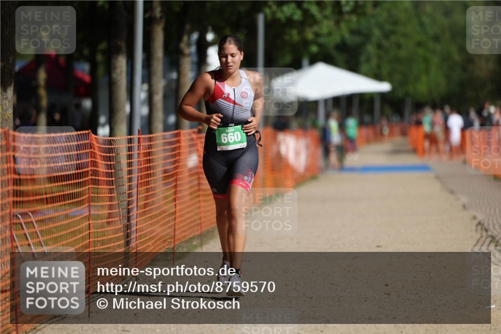 07.09.2025 - 19. Norderstedt Triathlon Michael Strokosch http://msf.ph/oto/8759570 07.09.2025 11:07:12 Laufen 660 meine-sportfotos.de