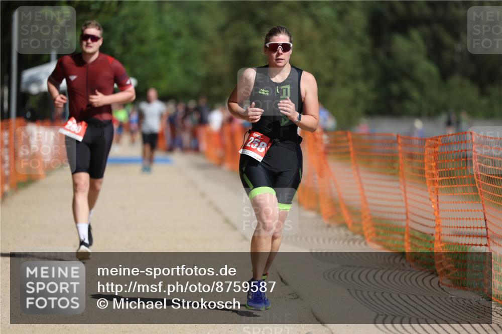 07.09.2025 - 19. Norderstedt Triathlon Michael Strokosch http://msf.ph/oto/8759587 07.09.2025 12:06:22 Laufen 280, 1258 meine-sportfotos.de