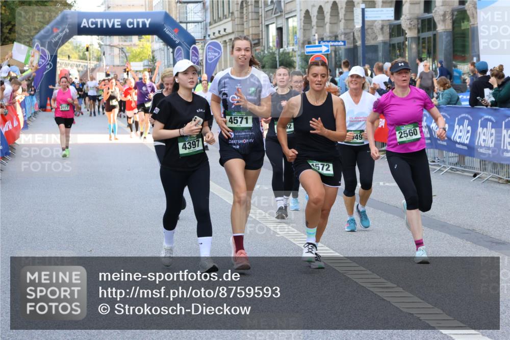 07.09.2025 - BARMER Alsterlauf Strokosch-Dieckow http://msf.ph/oto/8759593 07.09.2025 10:13:09 Ziel 2295, 2323, 3121, 3257, 3487, 3511, 3513, 3769, 3799, 3863, 3879, 3895, 4075, 4548, 4659, 4718, 4881, 5040, 5041, 5054, 5145, 5414, 5721, 6037, 6053, 6158, 8002, 8048 meine-sportfotos.de
