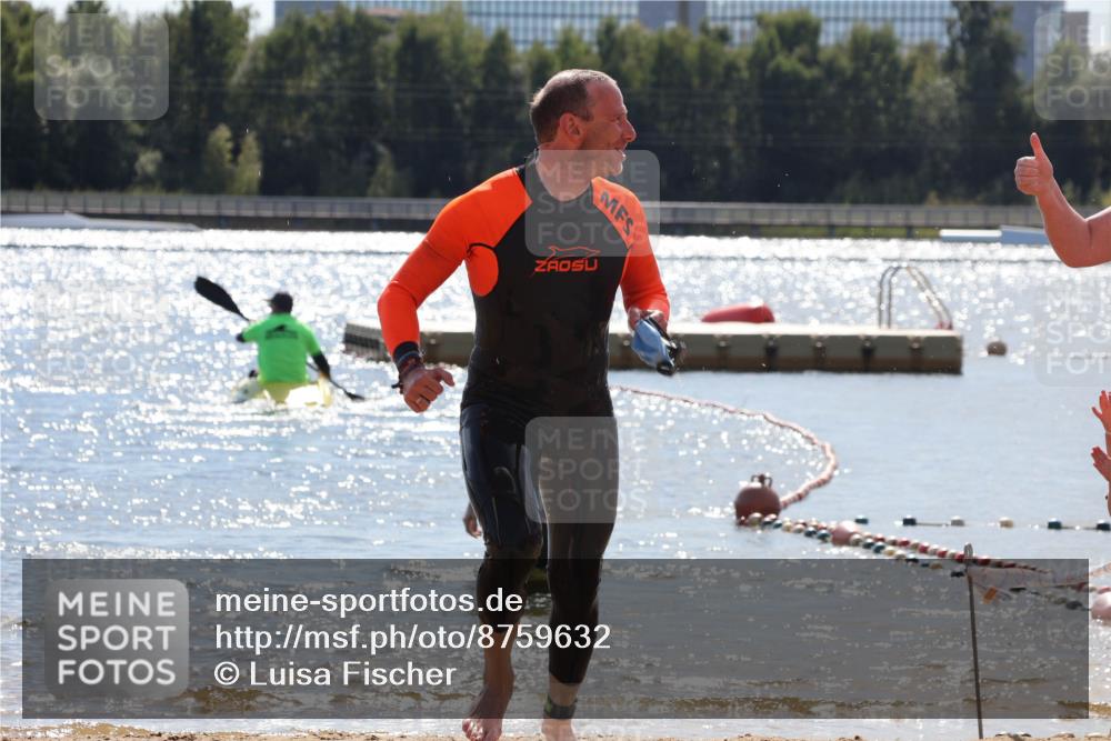 07.09.2025 - 19. Norderstedt Triathlon Luisa Fischer http://msf.ph/oto/8759632 07.09.2025 13:52:02 Schwimmen 905 meine-sportfotos.de