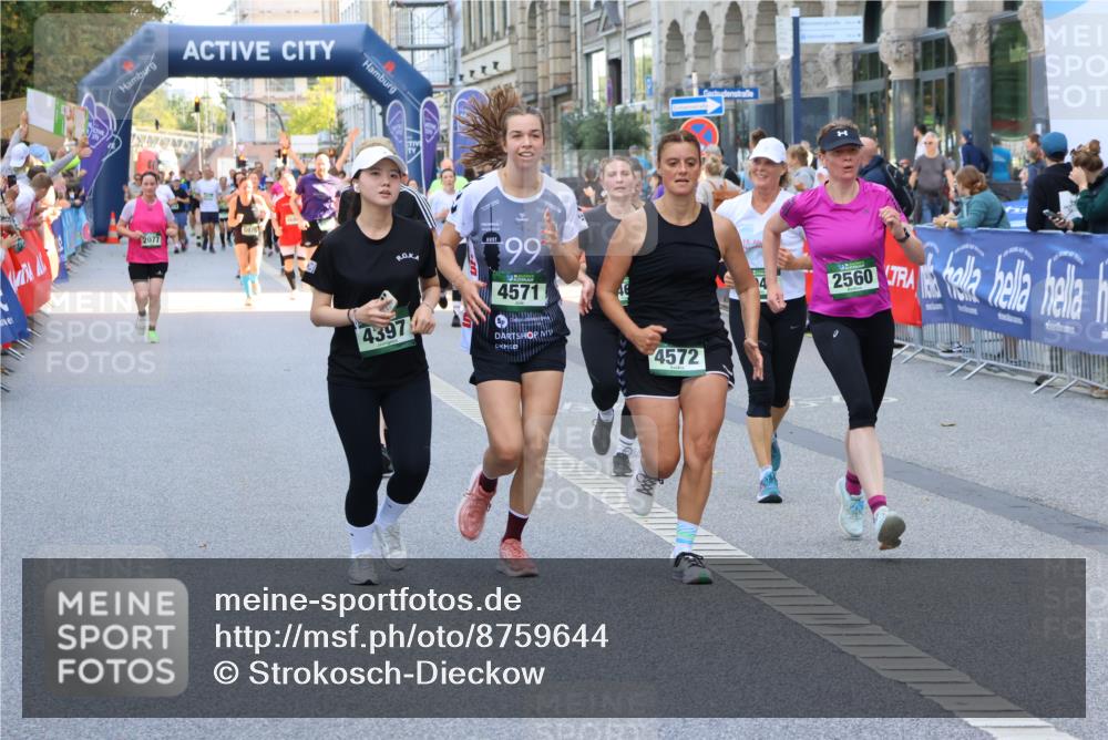 07.09.2025 - BARMER Alsterlauf Strokosch-Dieckow http://msf.ph/oto/8759644 07.09.2025 10:13:09 Ziel 2295, 2323, 3121, 3257, 3487, 3511, 3513, 3769, 3799, 3863, 3879, 3895, 4075, 4548, 4659, 4718, 4881, 5040, 5041, 5054, 5145, 5414, 5721, 6037, 6053, 6158, 8002, 8048 meine-sportfotos.de