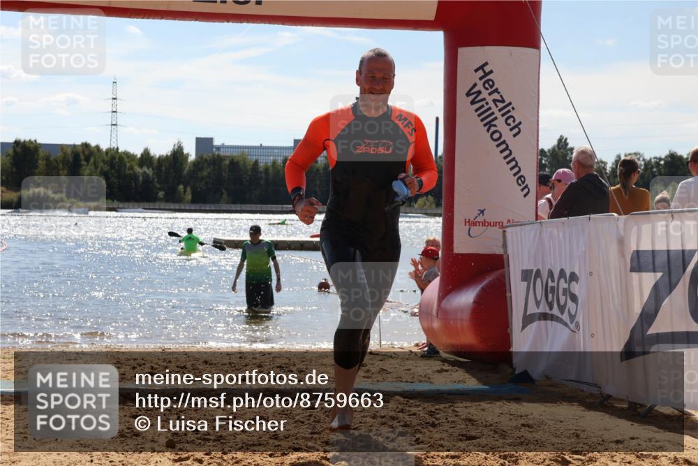 07.09.2025 - 19. Norderstedt Triathlon Luisa Fischer http://msf.ph/oto/8759663 07.09.2025 13:52:04 Schwimmen 905 meine-sportfotos.de