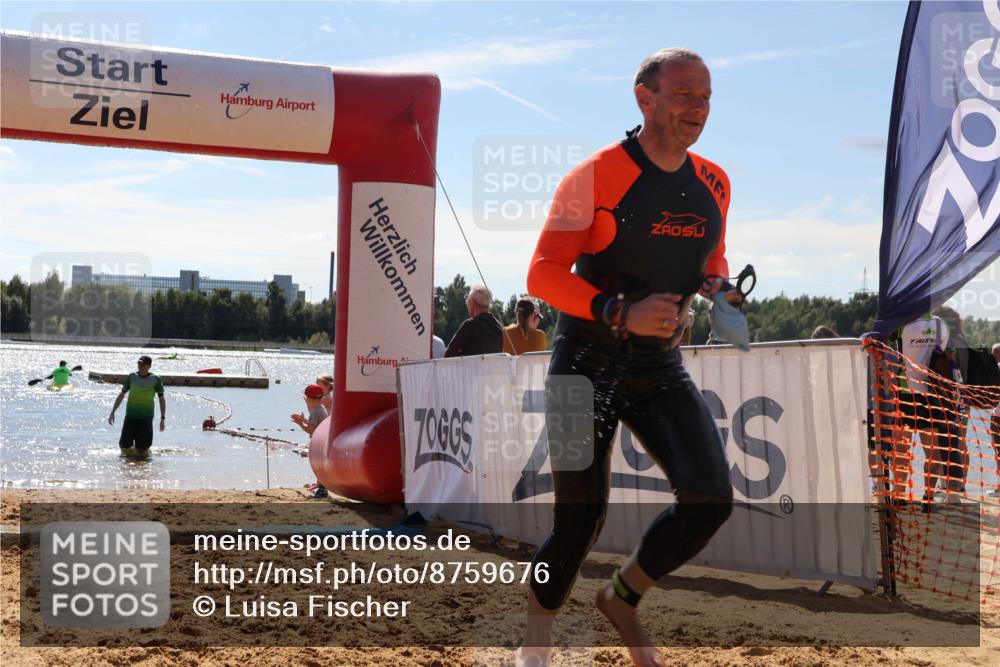 07.09.2025 - 19. Norderstedt Triathlon Luisa Fischer http://msf.ph/oto/8759676 07.09.2025 13:52:05 Schwimmen 905 meine-sportfotos.de