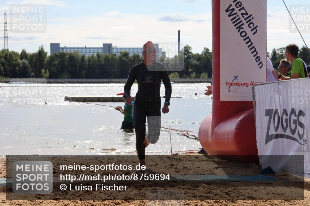 07.09.2025 - 19. Norderstedt Triathlon Luisa Fischer http://msf.ph/oto/8759694 07.09.2025 14:07:07 Schwimmen 896 meine-sportfotos.de