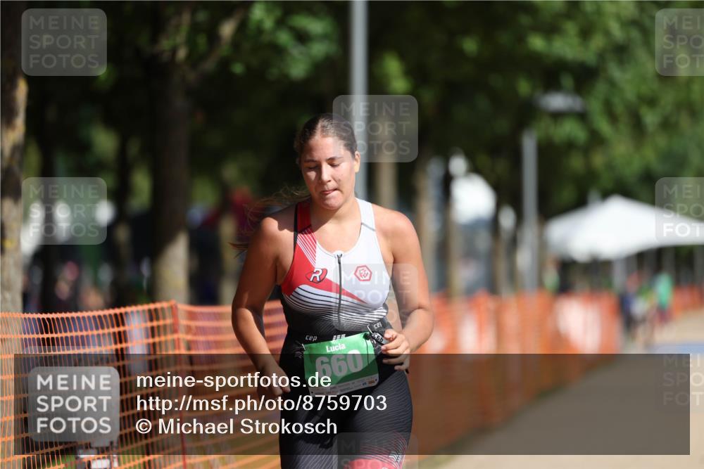 07.09.2025 - 19. Norderstedt Triathlon Michael Strokosch http://msf.ph/oto/8759703 07.09.2025 11:07:14 Laufen 660 meine-sportfotos.de