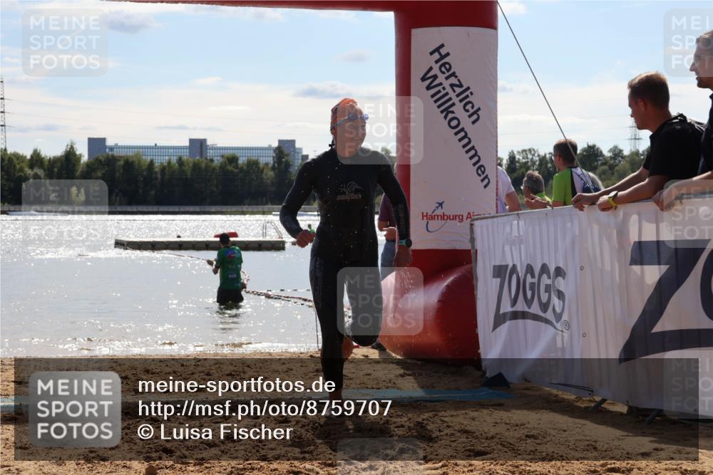 07.09.2025 - 19. Norderstedt Triathlon Luisa Fischer http://msf.ph/oto/8759707 07.09.2025 14:07:08 Schwimmen 896 meine-sportfotos.de