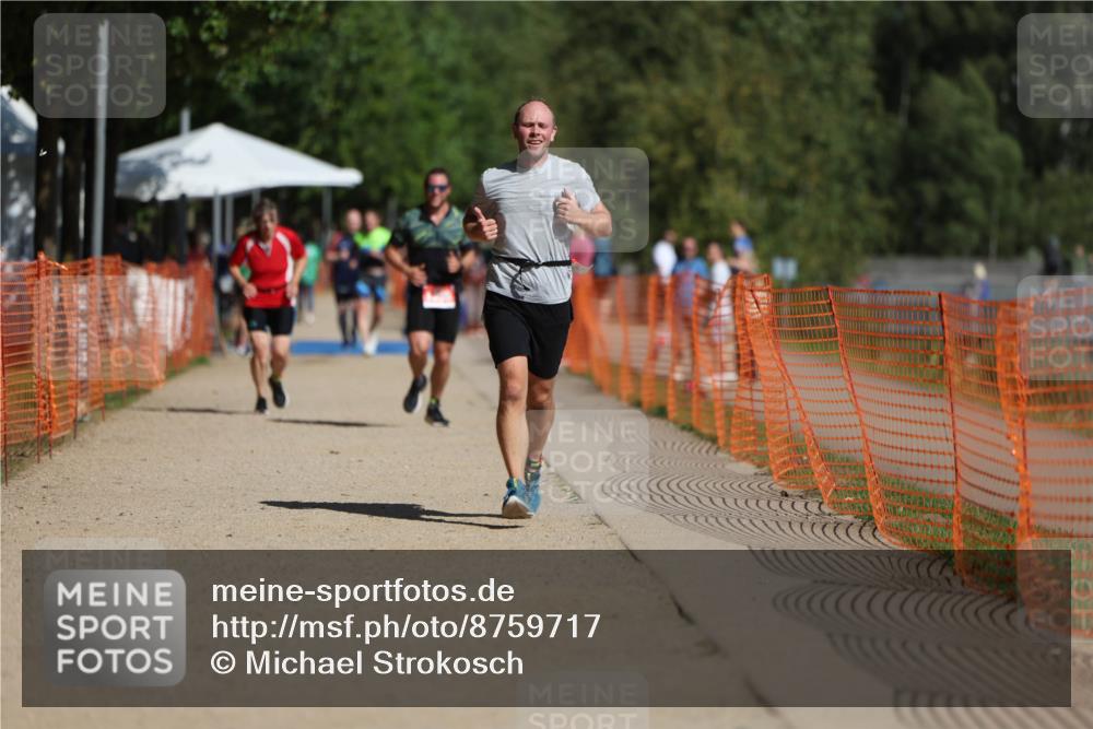 07.09.2025 - 19. Norderstedt Triathlon Michael Strokosch http://msf.ph/oto/8759717 07.09.2025 12:06:31 Laufen 801 meine-sportfotos.de