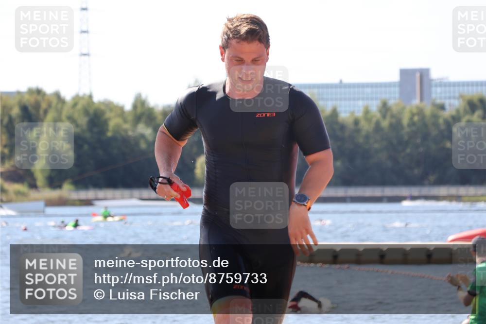 07.09.2025 - 19. Norderstedt Triathlon Luisa Fischer http://msf.ph/oto/8759733 07.09.2025 12:05:01 Schwimmen 739, 769, 811 meine-sportfotos.de