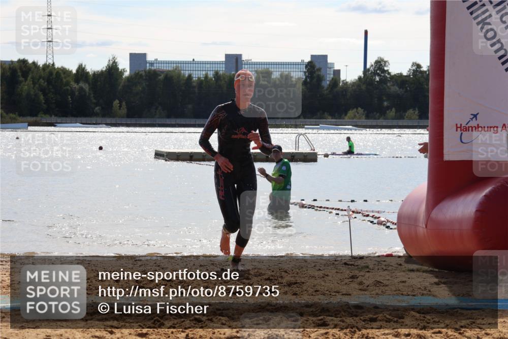07.09.2025 - 19. Norderstedt Triathlon Luisa Fischer http://msf.ph/oto/8759735 07.09.2025 14:07:37 Schwimmen 1434 meine-sportfotos.de