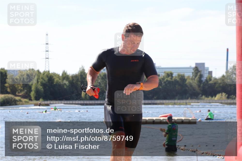 07.09.2025 - 19. Norderstedt Triathlon Luisa Fischer http://msf.ph/oto/8759749 07.09.2025 12:05:02 Schwimmen 739, 769, 811 meine-sportfotos.de