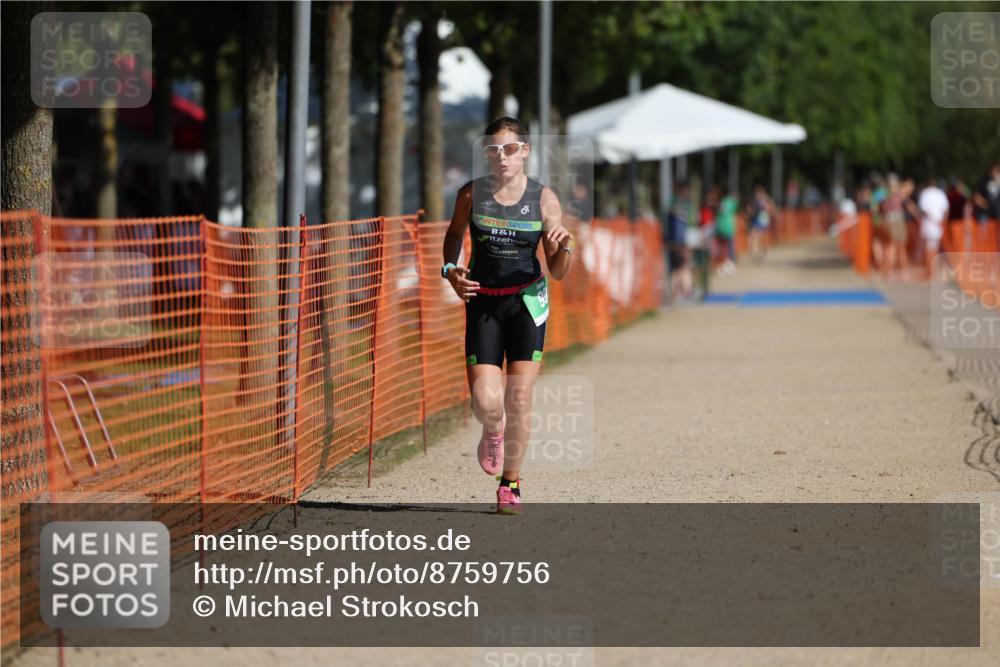 07.09.2025 - 19. Norderstedt Triathlon Michael Strokosch http://msf.ph/oto/8759756 07.09.2025 11:07:56 Laufen 99 meine-sportfotos.de