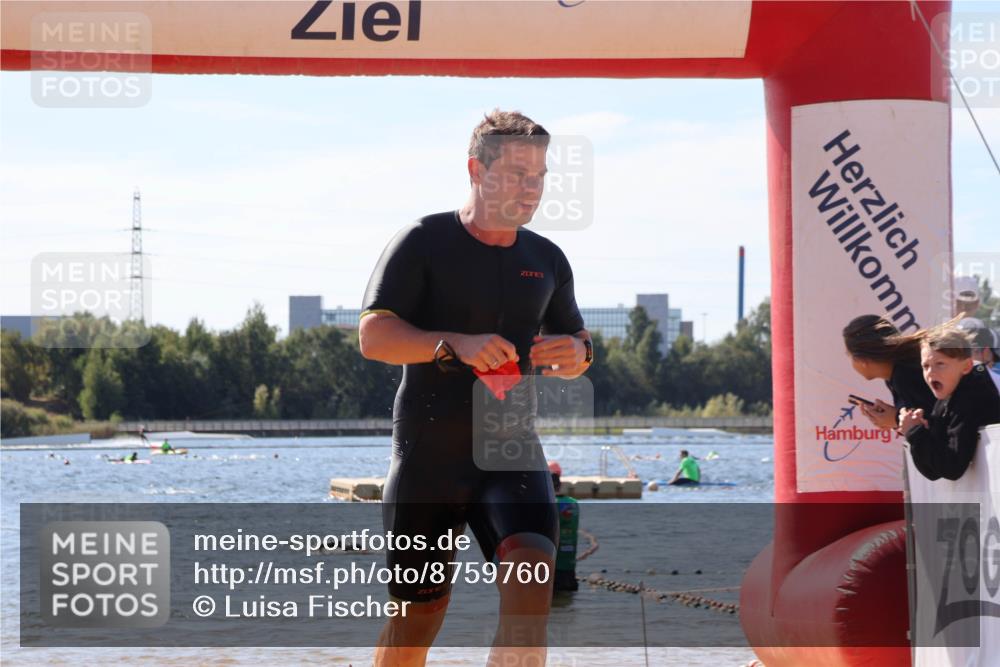 07.09.2025 - 19. Norderstedt Triathlon Luisa Fischer http://msf.ph/oto/8759760 07.09.2025 12:05:02 Schwimmen 739, 769, 811 meine-sportfotos.de