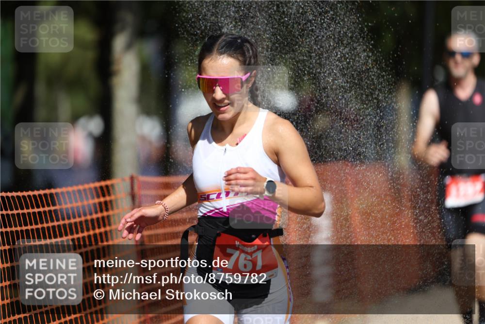 07.09.2025 - 19. Norderstedt Triathlon Michael Strokosch http://msf.ph/oto/8759782 07.09.2025 12:52:56 Laufen 767, 786, 1297 meine-sportfotos.de