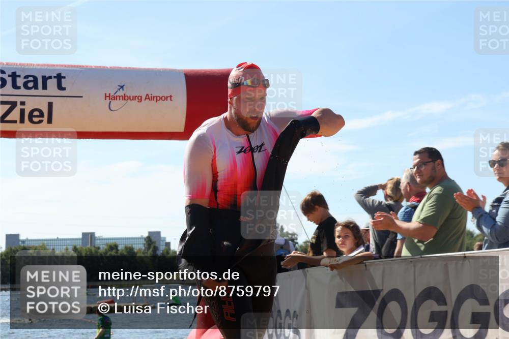 07.09.2025 - 19. Norderstedt Triathlon Luisa Fischer http://msf.ph/oto/8759797 07.09.2025 12:05:25 Schwimmen 1322 meine-sportfotos.de