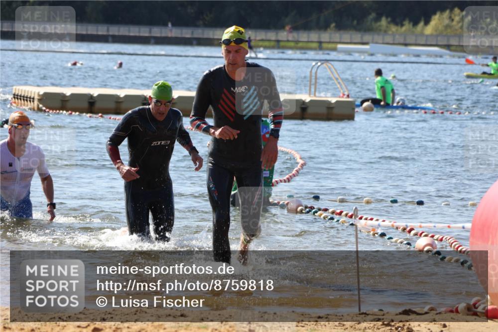 07.09.2025 - 19. Norderstedt Triathlon Luisa Fischer http://msf.ph/oto/8759818 07.09.2025 12:05:58 Schwimmen 713, 816 meine-sportfotos.de